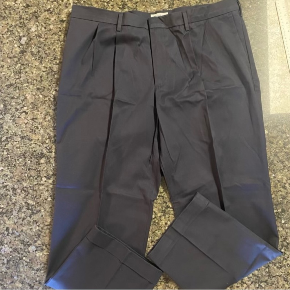 Dockers Men's Charcoal Dress Pants 40x30